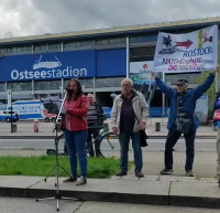 Demo gegen Panzertransporte Rostock 5.5.2024_4_003